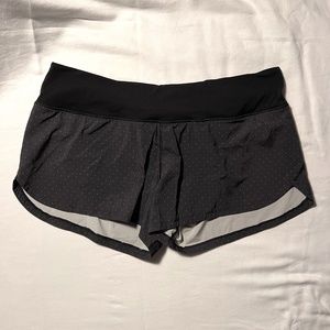 Vuori's Women Short Black w White Polka Dots